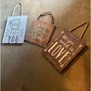 🎉4 for $15🎉hanging wall decor bundle✨